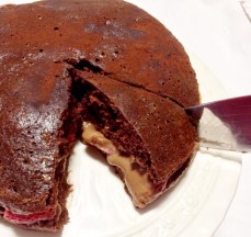 Chocolate Cake with Cacao Cream and Strawberries