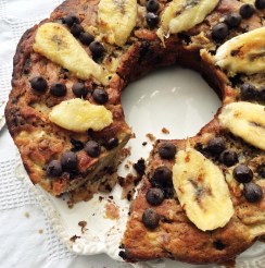 Banana and Chocolate Cake
